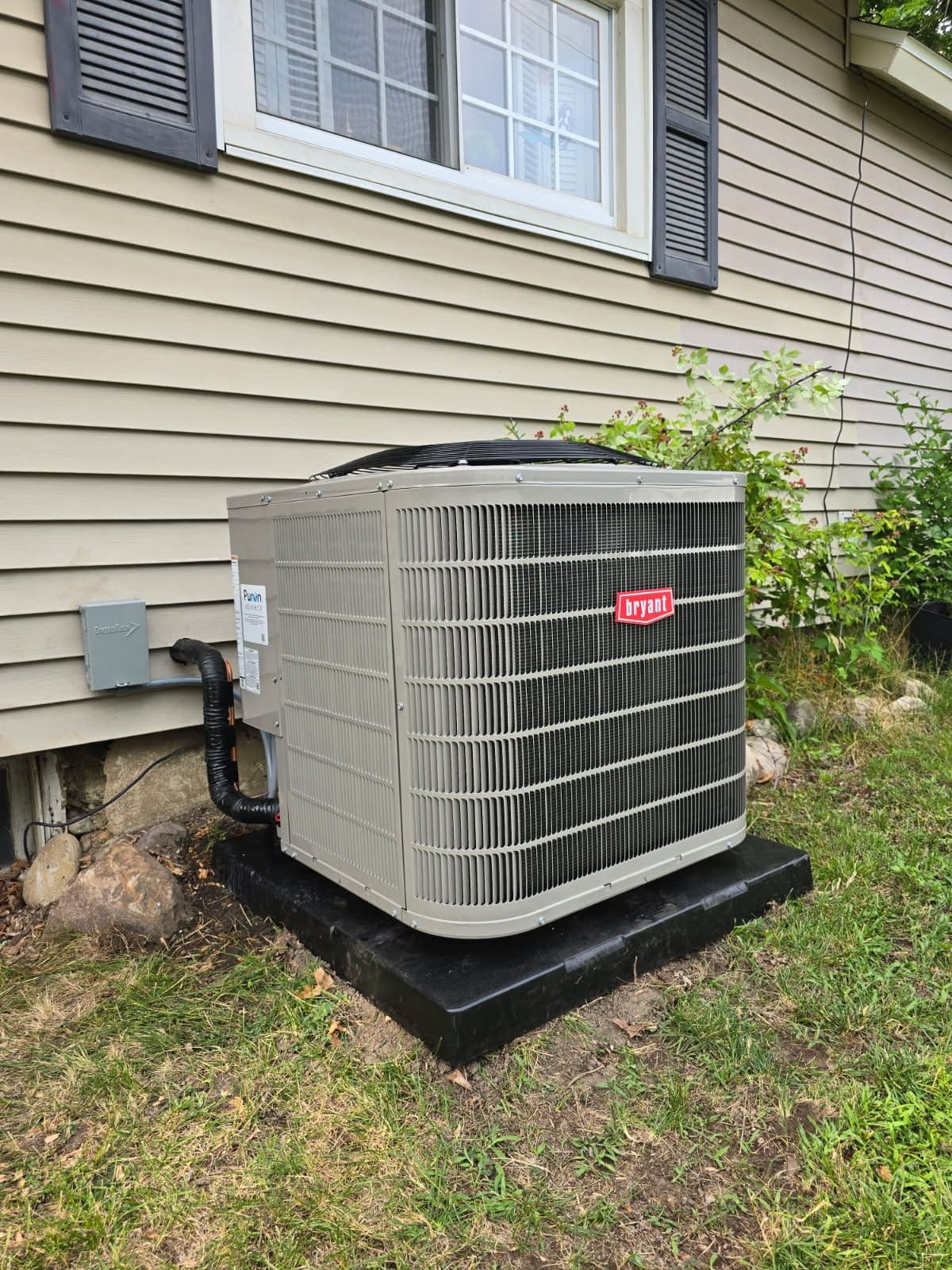 Bryant HVAC Installation Ensures Year-Round Comfort image