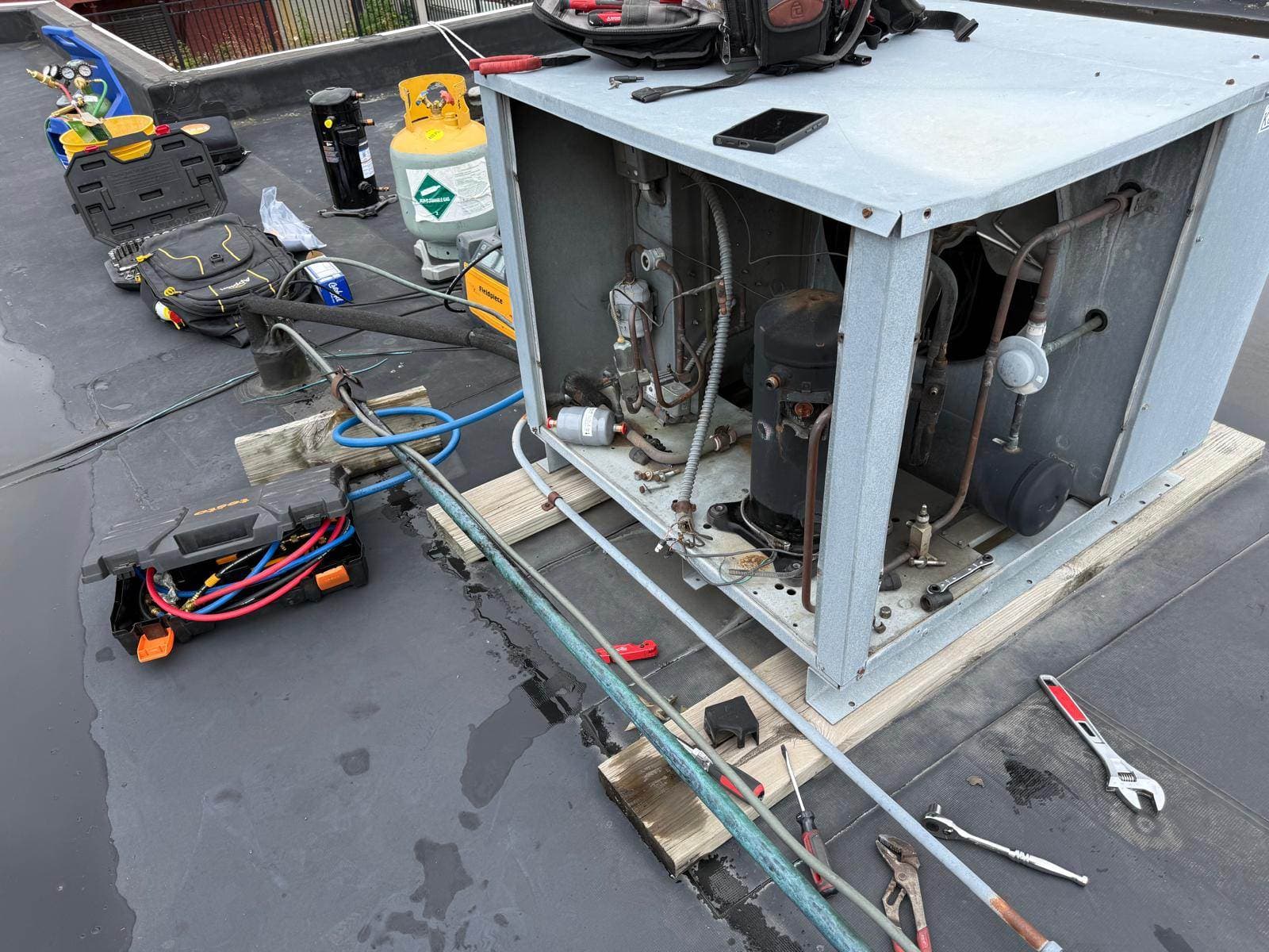Gallery photos for Efficient Walk-In Freezer Compressor Replacement: Image #2