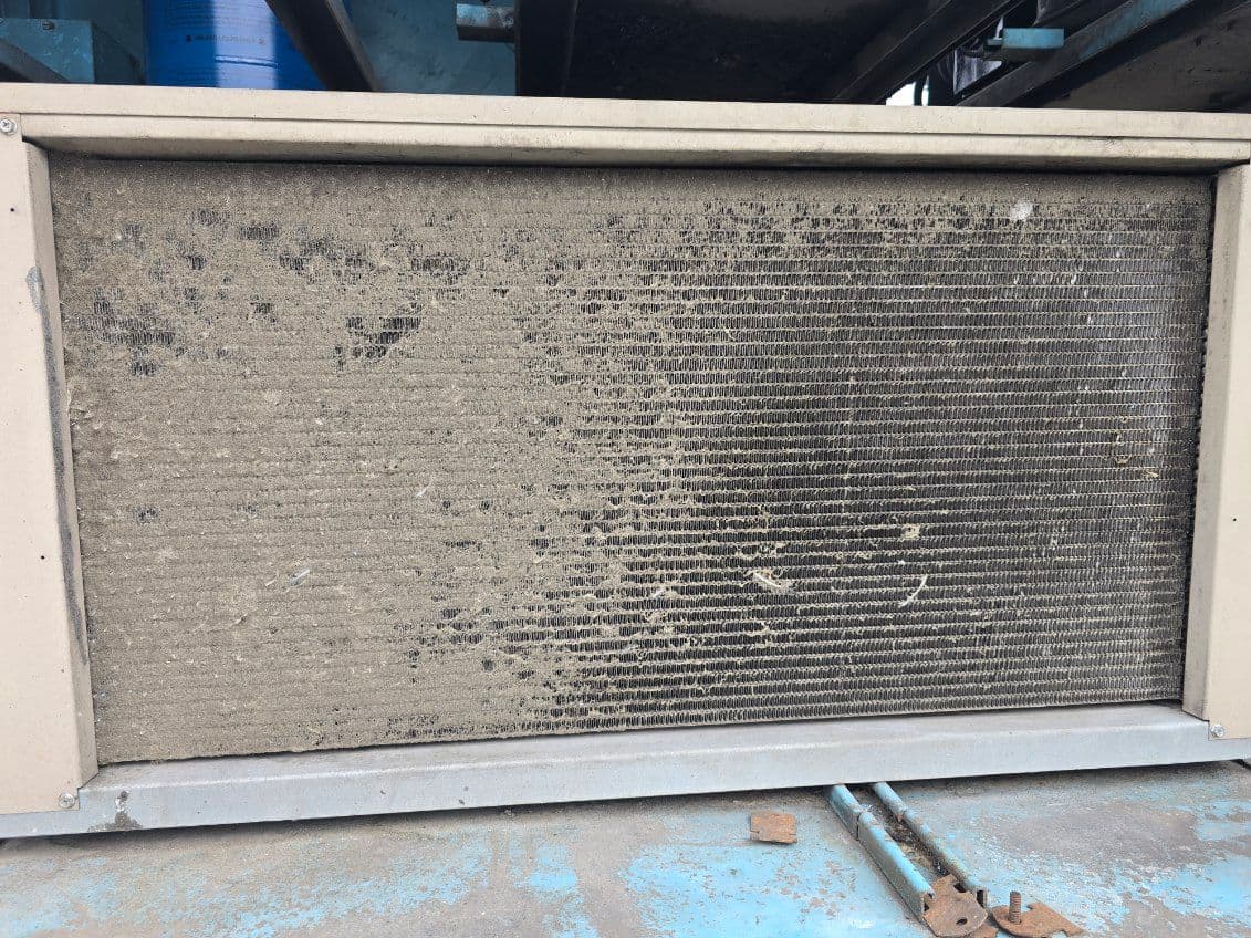 Gallery photos for Clean Your HVAC for Maximum Efficiency: Image #2